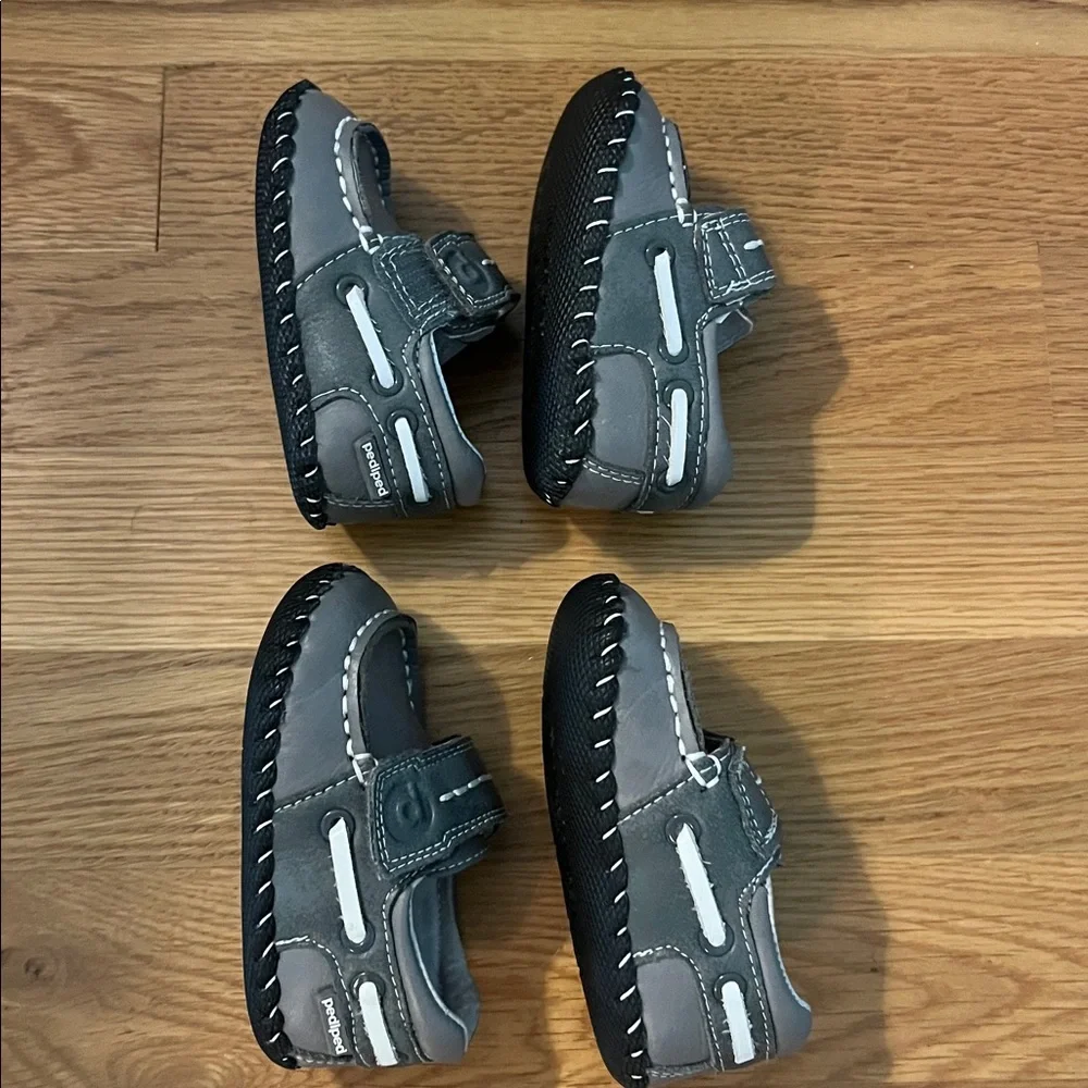 ❤️ 6 for 20 ❤️Pediped Kids Moccasins in Gray